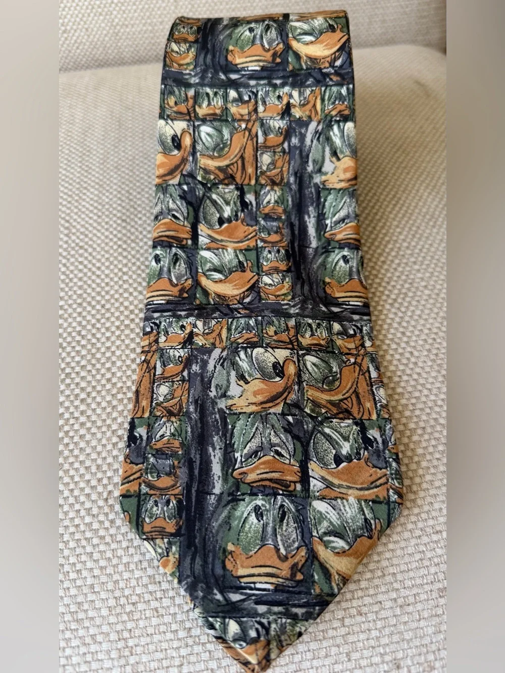 Rare- Donald Duck Silk Tie